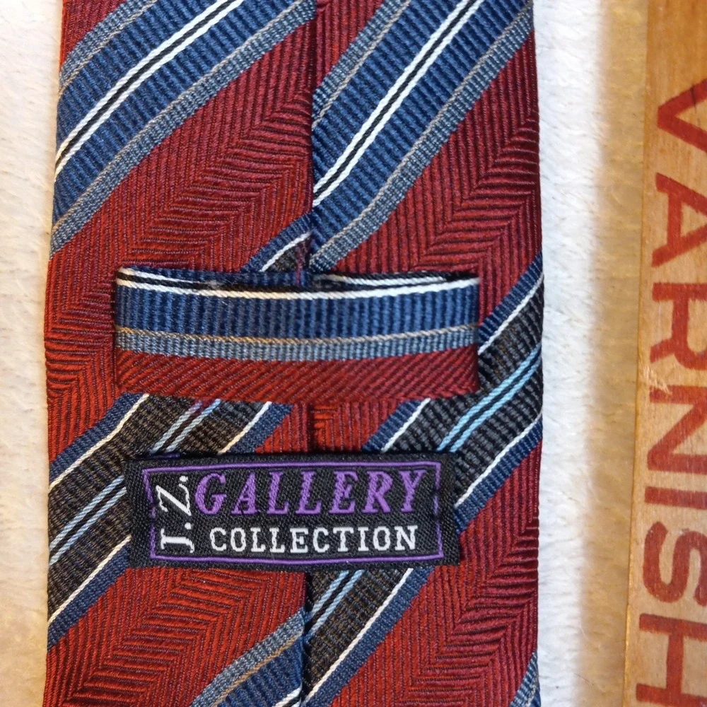 JZ Gallery Collection Striped SILK Tie Red blue grey ALL SILK-HAND MADE IN U.S.A